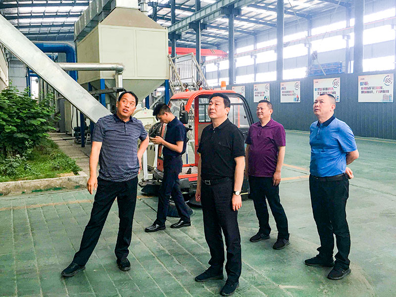 四川省广元市经开区向导来访