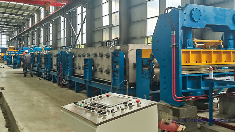 122cc太阳集成游戏新材首台拉弯矫装备顺遂投产