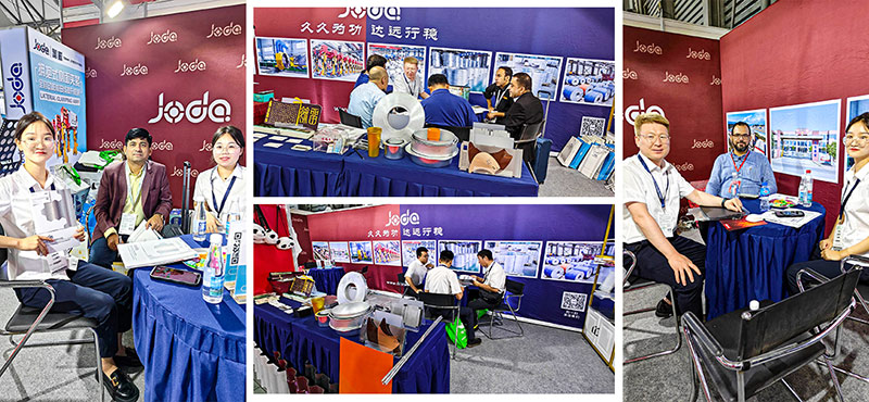 122cc太阳集成游戏新材加入上海铝工业展照片